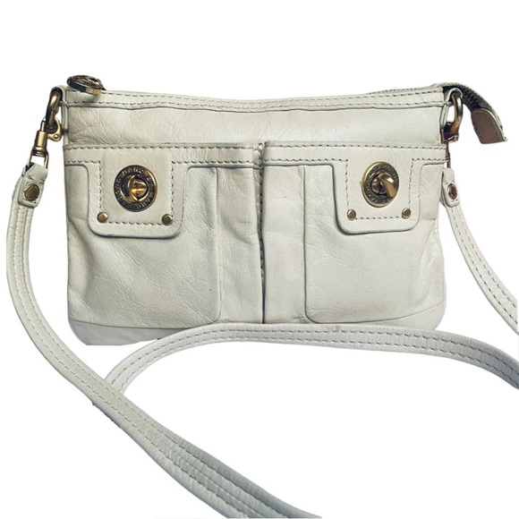 Marc By Marc Jacobs Crossbody Cream Leather Purse Pockets Turnlock Brass - Picture 2 of 15